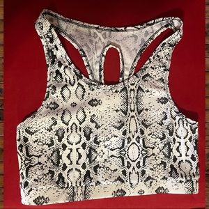 VITESSE ATHLETIC TOP